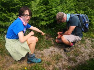 Holly & Andrew with a Red-barbed Ants nest © BareFoot Photographer